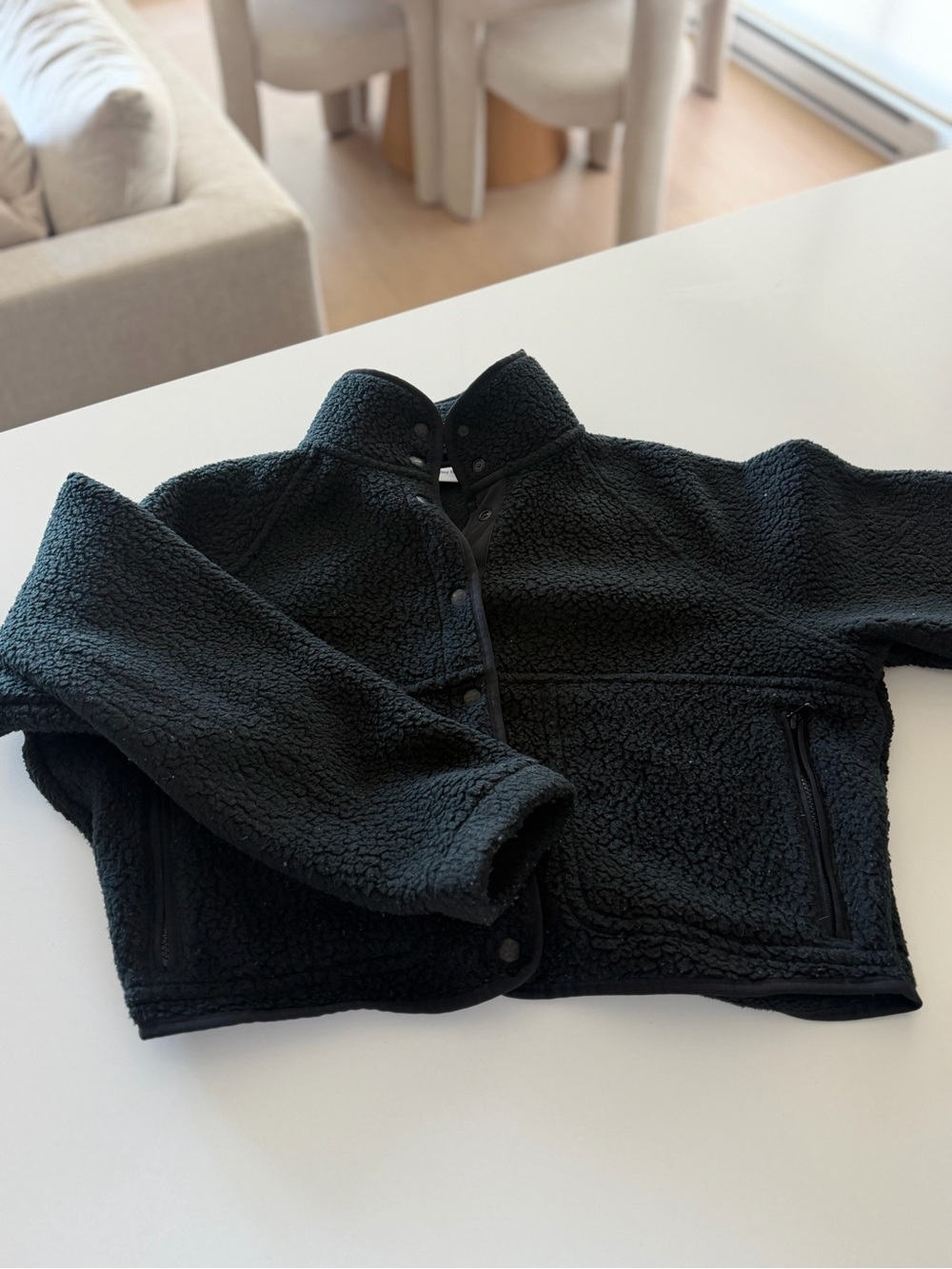 Aritzia fleece Black Sherpa Fleece Jacket - Cozy Warm Layer